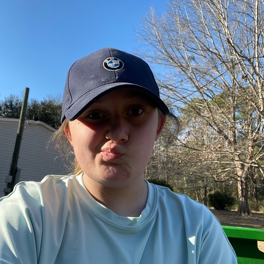 Meet your Posher, Katie